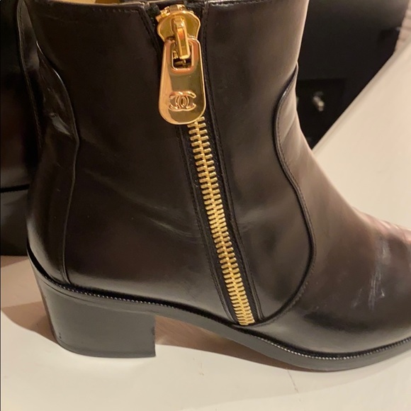 Chanel calf skin Booties with double zip - Picture 14 of 16